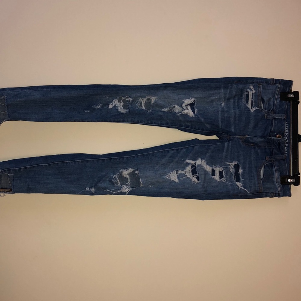 {2 for $25} American Eagle ripped jeans size 4